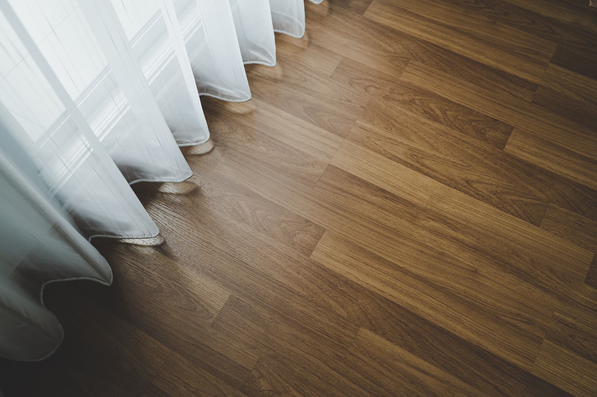 Blog post A Complete Guide to Discover the Hardwood Floor of Your Dreams image